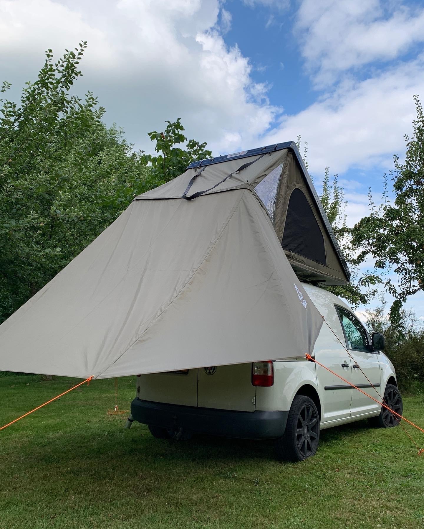 Femkes JoyCee 140 – Side View Open