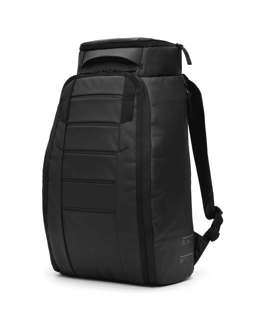 Hugger Backpack 30L - Black Out 