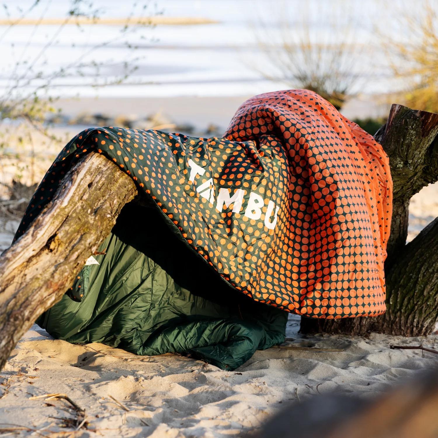 Tambu Decke Kambala Ultralight drei in eins Campingdecke 